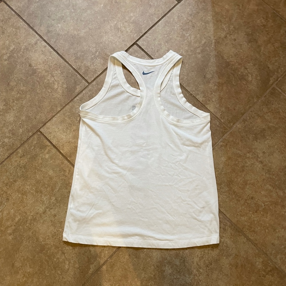Nike Racerback top - Picture 4 of 4